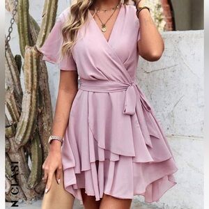 V-neck ruffle dress